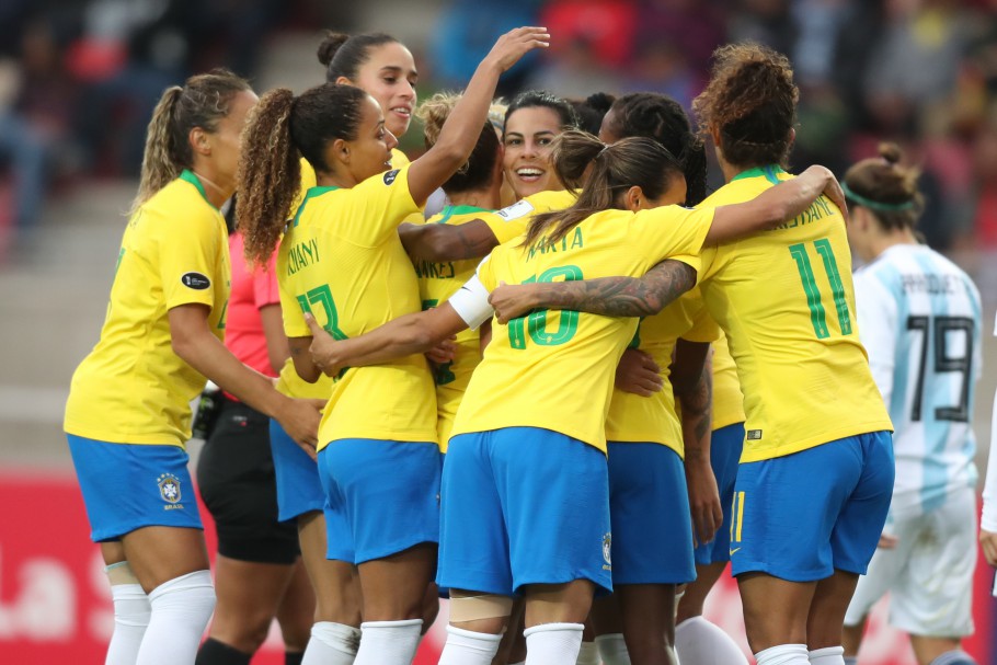 Copa do Mundo Feminina escancara realidade desigual para mulheres